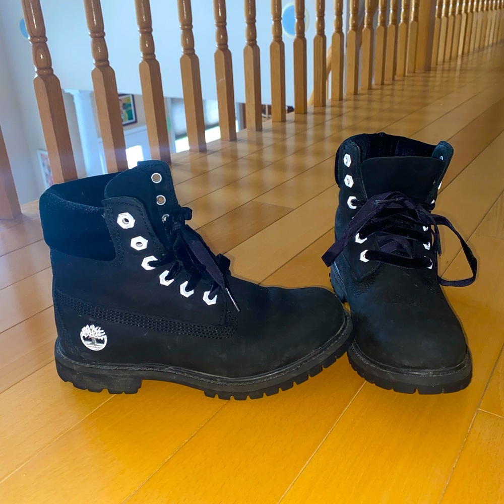 Trendy, comfy, and protective waterproof timbs. Perfect for the snow/rain!
